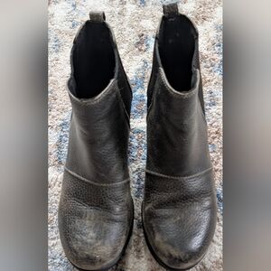 Sorel Joan of Arctic Wedge Chelsea Leather Boot